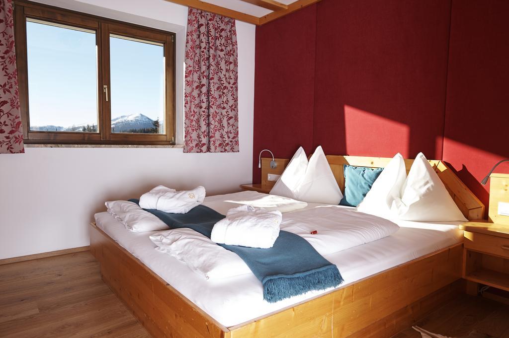 Aparthotel Hutter GmbH Katschberghöhe Zimmer foto